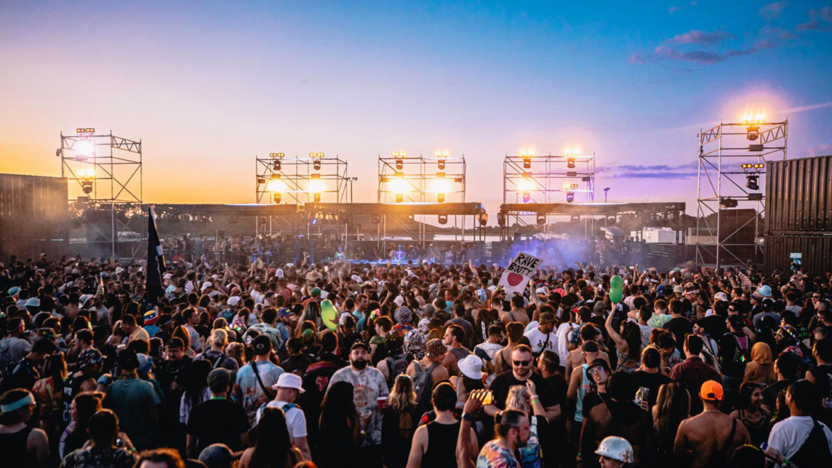 How to Prepare for a Music Festival: A Survival Guide